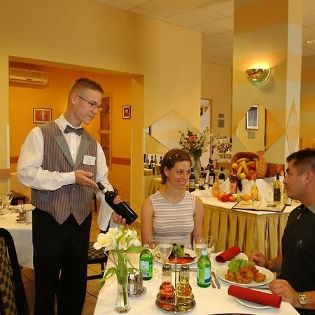 Hotel Griff بودابست المظهر الخارجي الصورة